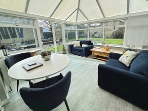 Photo 9- click for photo gallery